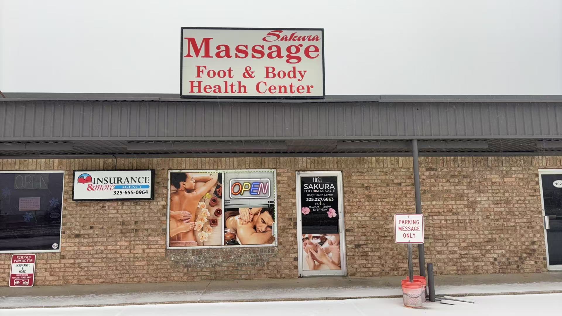 Sakura Massage gallery image